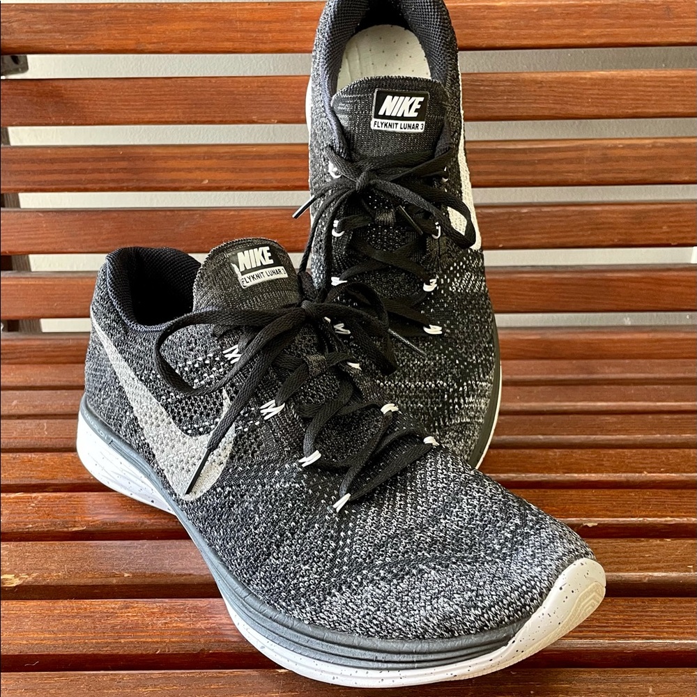 Men’s Running Shoes